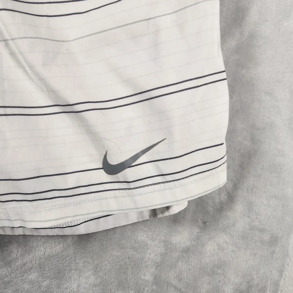 Nike Dri-FIT White Striped Athletic Training Gym Shorts Men's Size L Pockets